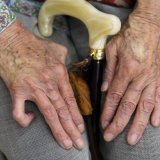 Le Japon connaît un fort vieillissement démographique, alors que sa population continue de diminuer (image prétexte). KEYSTONE/EPA/KIMIMASA MAYAMA